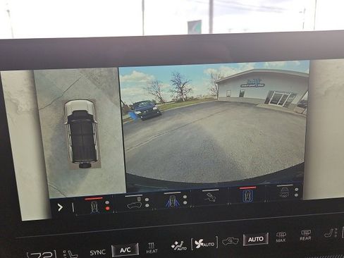 New 2025 GMC Hummer EV 2X image 33