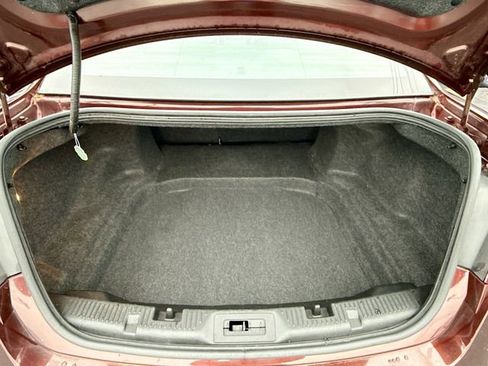 Used 2012 Ford Taurus SEL image 26