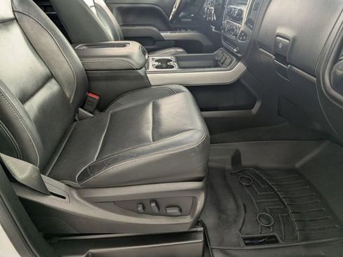 Used 2019 Chevrolet Silverado 2500 LTZ w/ Duramax Plus Package AWD/4WD image 31