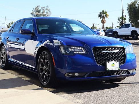 Used 2018 Chrysler 300 S image 14