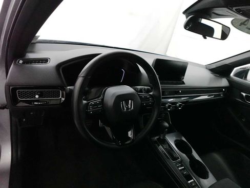 Used 2025 Honda Civic Sport image 15
