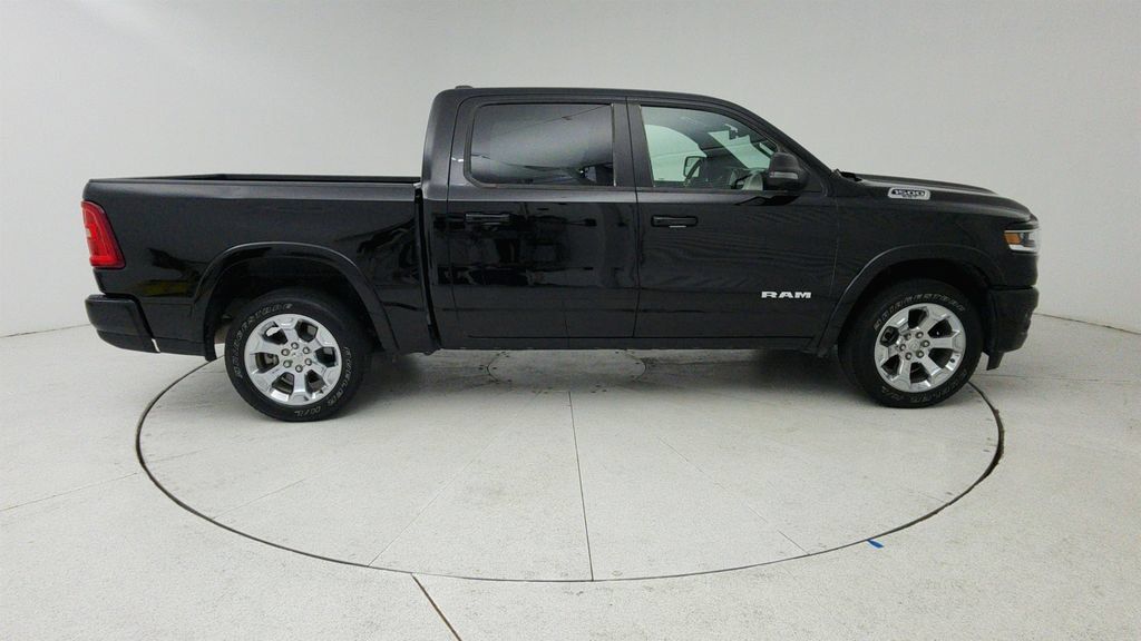 Used 2025 RAM 1500 Big Horn RWD image 8