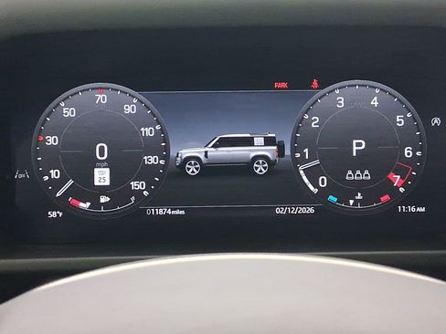 Used 2025 Land Rover Defender 110 S image 16