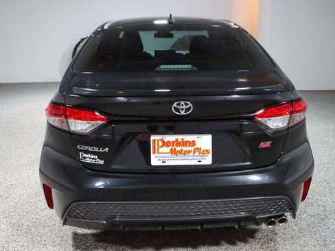 Used 2020 Toyota Corolla SE FWD image 8
