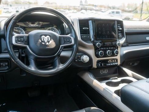 Used 2020 RAM 1500 Laramie AWD/4WD image 14