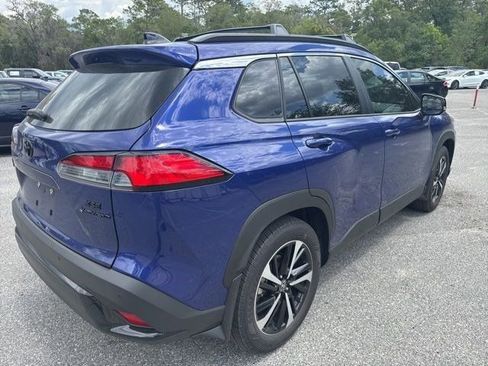 Used 2025 Toyota Corolla Cross AWD Hybrid w/ Convenience Package image 4