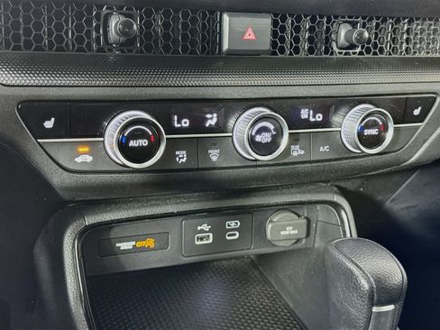 Certified 2024 Honda CR-V EX image 15