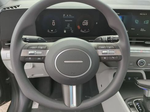 New 2026 Hyundai Kona SE FWD image 23