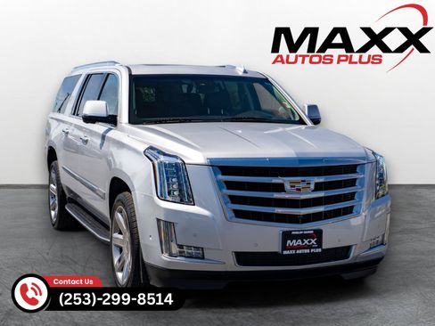 Used 2020 Cadillac Escalade ESV Luxury AWD/4WD image 1
