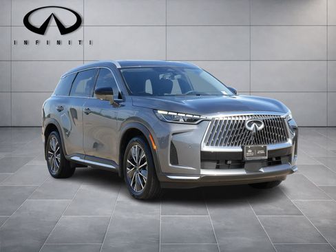 Certified 2026 INFINITI QX60 Luxe w/ Cargo Package AWD/4WD image 3