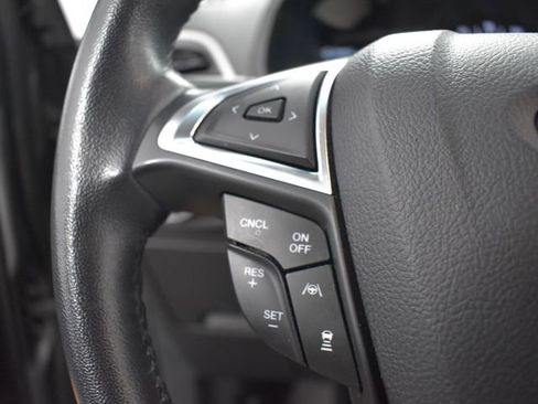 Used 2023 Ford Edge SEL AWD/4WD image 17