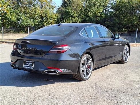 Used 2025 Genesis G70 3.3T Advanced w/ Sport Prestige Package image 3