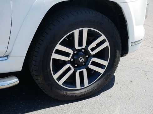Used 2016 Toyota 4Runner Limited AWD/4WD image 10