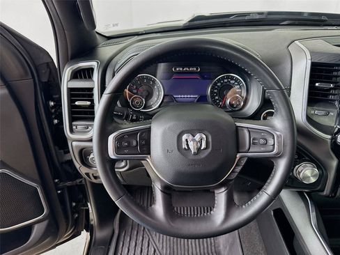 Used 2023 RAM 1500 Laramie AWD/4WD image 18
