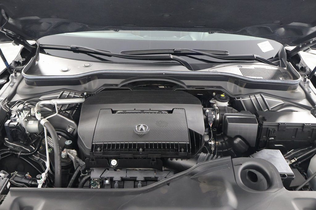 Used 2025 Acura MDX w/ Technology Package FWD image 15