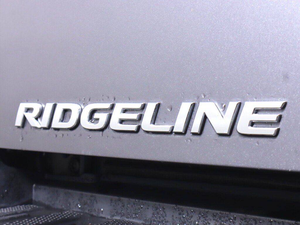 Used 2017 Honda Ridgeline RTL-E image 40