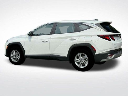 New 2025 Hyundai Tucson SE AWD/4WD image 4