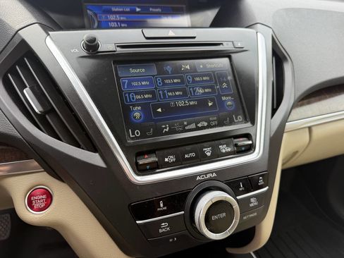 Used 2017 Acura MDX SH-AWD image 24