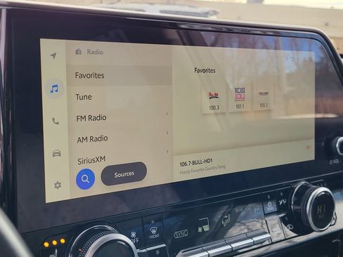 Used 2023 Toyota Highlander Limited image 21