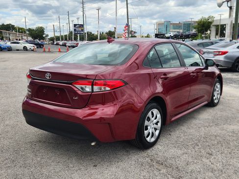 Used 2024 Toyota Corolla LE FWD image 8