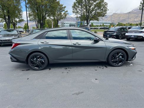 New 2026 Hyundai Elantra SEL Sport w/ Cargo Package FWD image 6