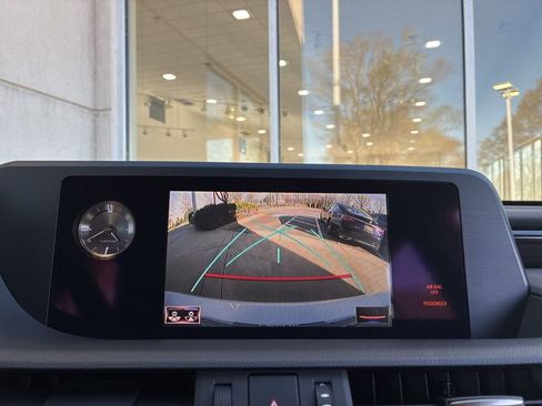 Used 2019 Lexus ES 350 w/ Premium Package image 25