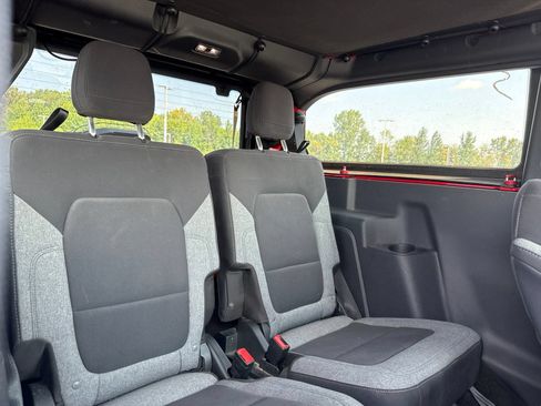 Used 2023 Ford Bronco Big Bend AWD/4WD image 16