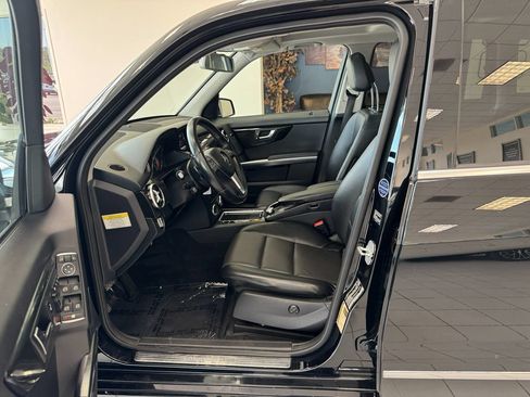 Used 2013 Mercedes-Benz GLK 350 4MATIC w/ Premium 1 Pkg image 11