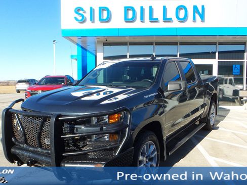 Used 2019 Chevrolet Silverado 1500 Custom w/ Custom Value Package image 1
