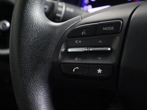 Used 2023 Hyundai Kona SE AWD/4WD image 36