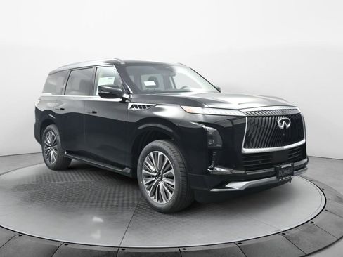 New 2026 INFINITI QX80 Luxe image 1