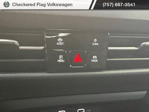 Used 2022 Volkswagen GTI S image 40