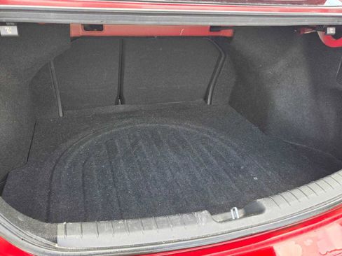 Used 2017 Hyundai Elantra SE FWD image 13