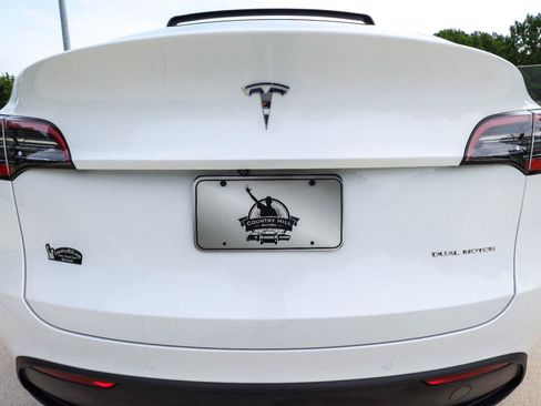 Used 2020 Tesla Model Y Long Range AWD/4WD image 36