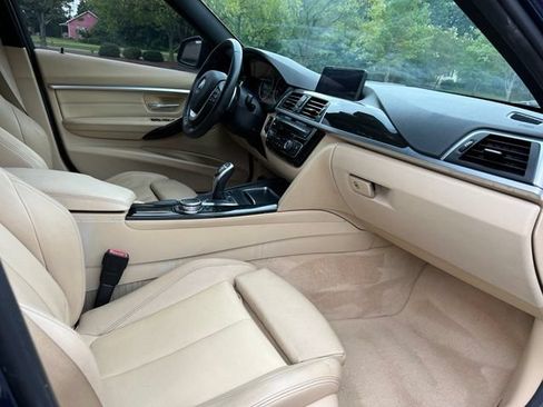 Used 2016 BMW 328i Sedan RWD image 23