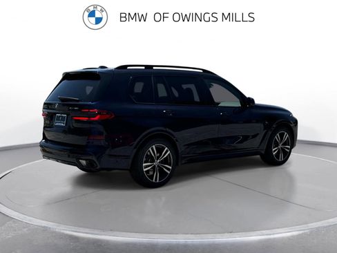 New 2026 BMW X7 xDrive40i w/ M Sport Package AWD/4WD image 9