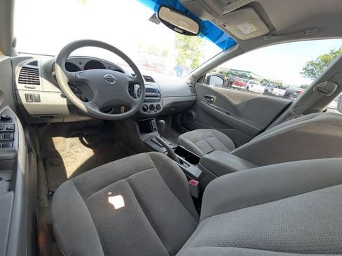 Used 2002 Nissan Altima 2.5 S FWD image 5