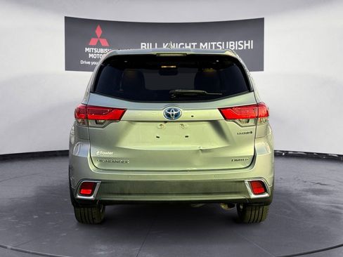 Used 2019 Toyota Highlander Limited image 4