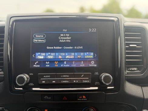 Used 2023 Nissan Frontier S AWD/4WD image 25
