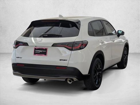 New 2026 Honda HR-V Sport image 2