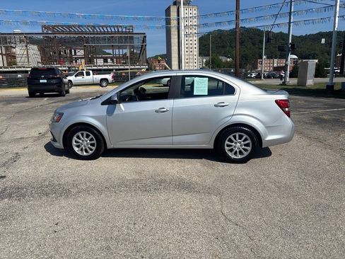 Used 2020 Chevrolet Sonic LT FWD image 2