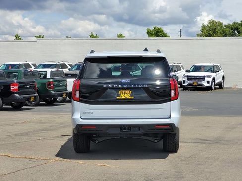 New 2026 Ford Expedition Active AWD/4WD image 5