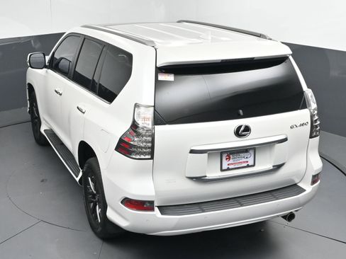 Used 2021 Lexus GX 460 Premium image 34
