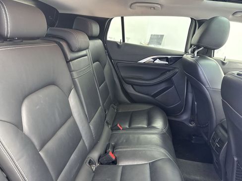 Used 2018 INFINITI QX30 Premium w/ Cargo Package AWD/4WD image 38