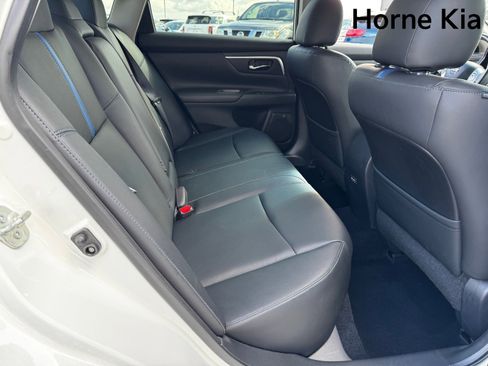 Used 2018 Nissan Altima 2.5 SR w/ SR Special Edition image 28