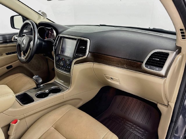 Used 2014 Jeep Grand Cherokee Limited w/ Trailer Tow Group IV RWD image 33