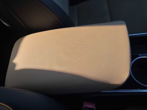 Used 2026 Chevrolet Equinox ACTIV w/ LPO, Floor Liner Package FWD image 20
