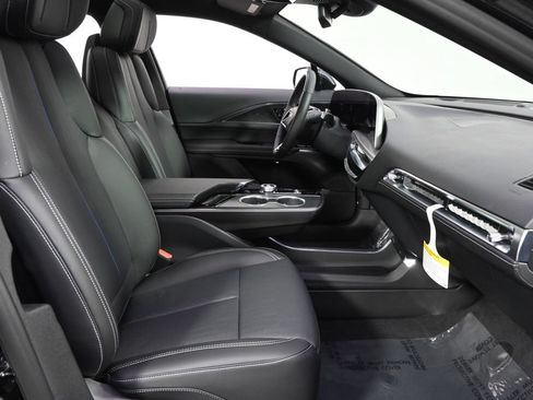 New 2026 Cadillac Lyriq Luxury w/ LPO, Floor Liner Package AWD/4WD image 16