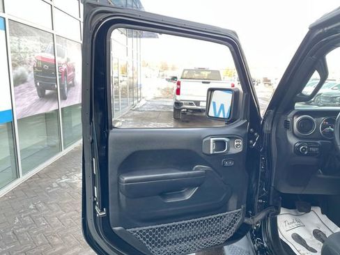 Used 2020 Jeep Wrangler Unlimited Sport S AWD/4WD image 21