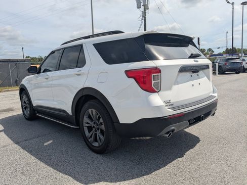 Certified 2023 Ford Explorer XLT w/ Equipment Group 202A RWD image 6